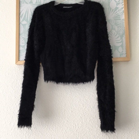 Brandy Melville Sweaters - Brandy Melville black eyelash crop sweater small